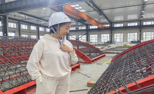 11.陸穎副董事長蒞臨裝配式總公司指導工作_副本.jpg