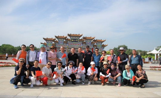 3.國(guó)信南山戶外旅游社群一日游活動(dòng)合影留念_副本.jpg