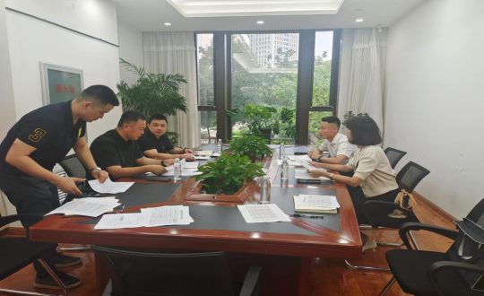 3.李總與吉林銀行長春分行相關領導進行會談_副本.png