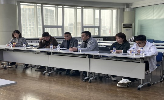 2.國信南山溫泉城營銷團隊走進國信健康產(chǎn)業(yè)座談會現(xiàn)場_副本.jpg