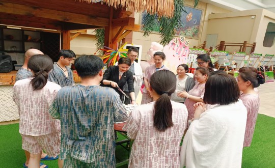 16.酒店公司舉辦4月中醫(yī)養(yǎng)生主題生日會(huì)_副本.jpg